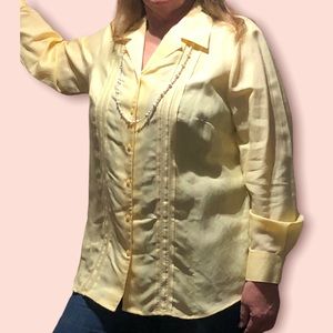 Villager Sport Women’s button down buttery‎ yellow